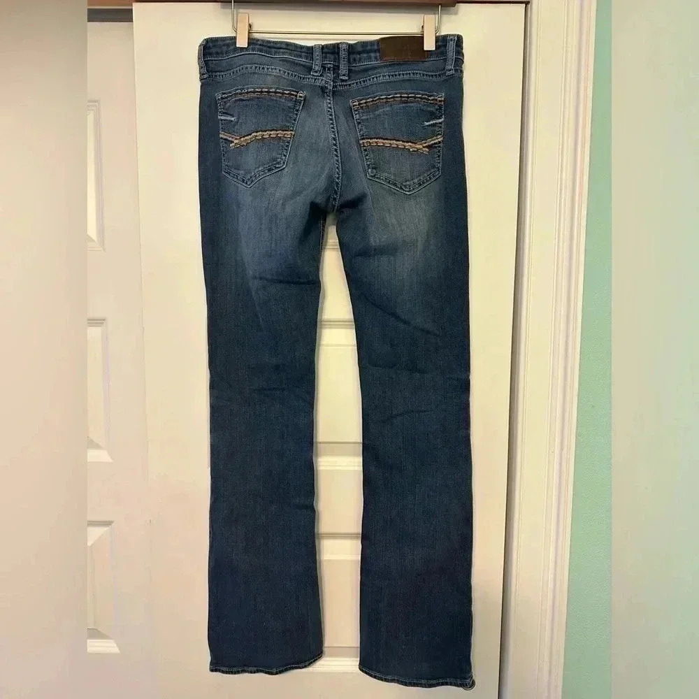 BKE Buckle Stella Boot Women’s 29L Embroider  Bootcut Jeans Blue Cotton Spandex